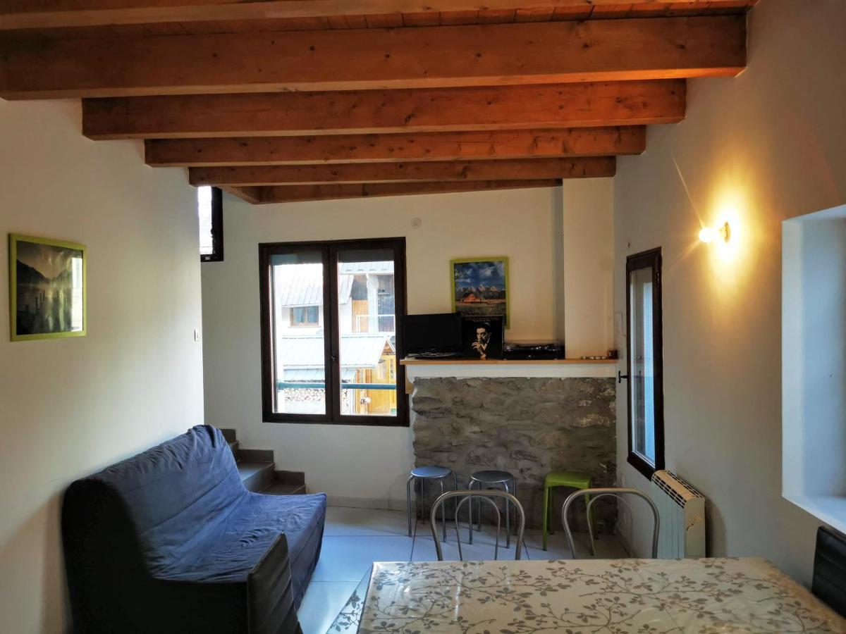 Appartement 4-6 Personnes A Proximite Des Stations Et Grands Cols Saint Avre la Chambre 외부 사진